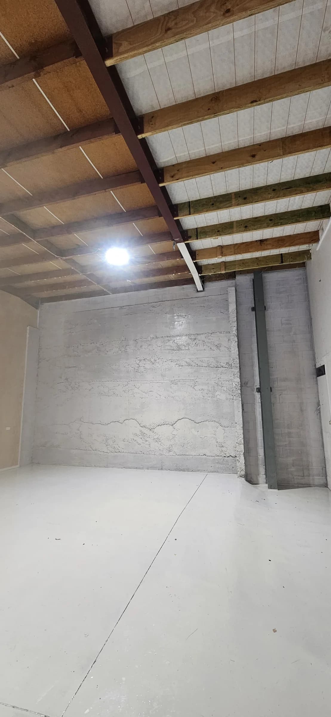 Waterproofing & industrial coatings